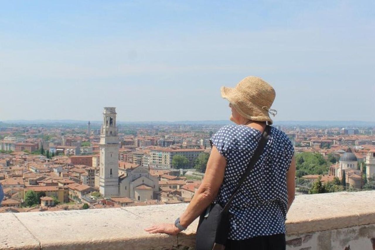 Da Padova: Tour di un giorno intero a Verona e il Lago di Garda — 6