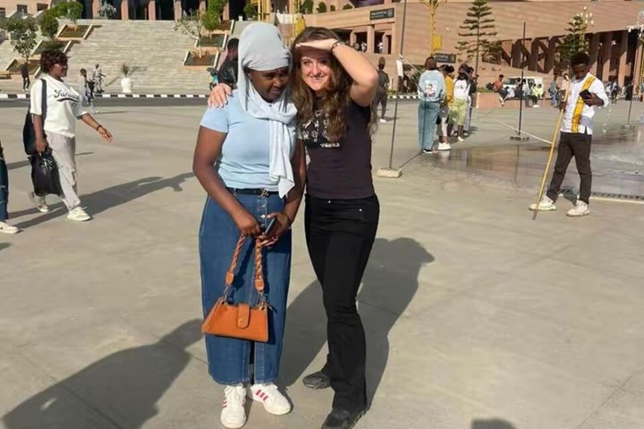 Tour privato di Addis Abeba con sosta Lucy Museum Mercato e altro — 6