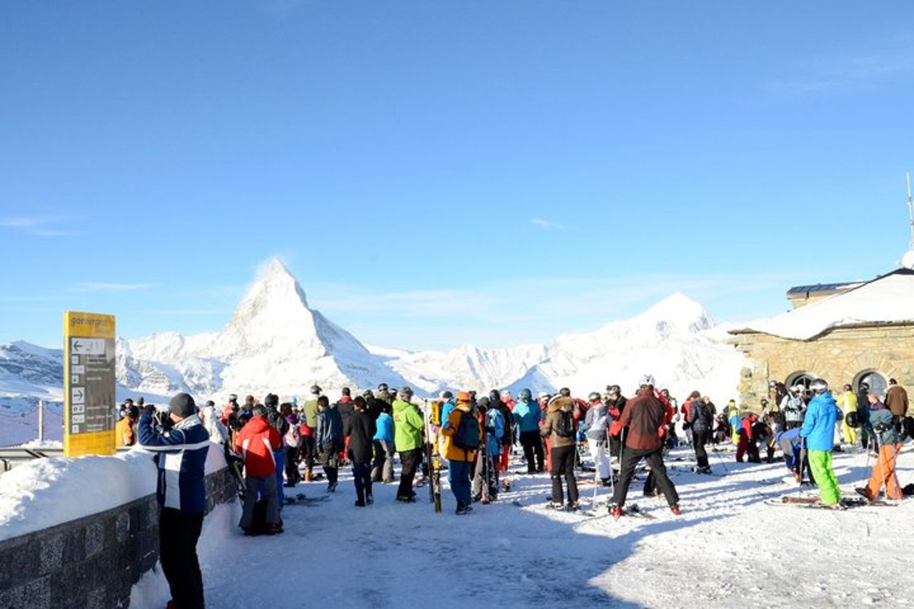 Passeggiata di Natale culturale privata di Zermatt con vista sul Cervino
