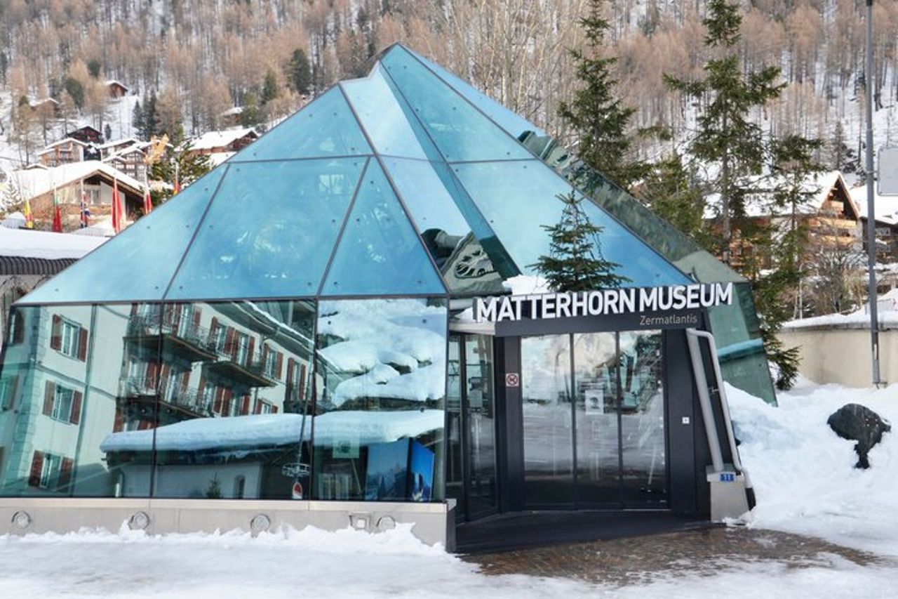 Passeggiata di Natale culturale privata di Zermatt con vista sul Cervino — 6