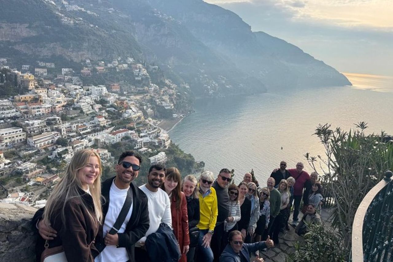 Salerno : tour per piccoli gruppi della Costiera Amalfitana con giro in barca opzionale