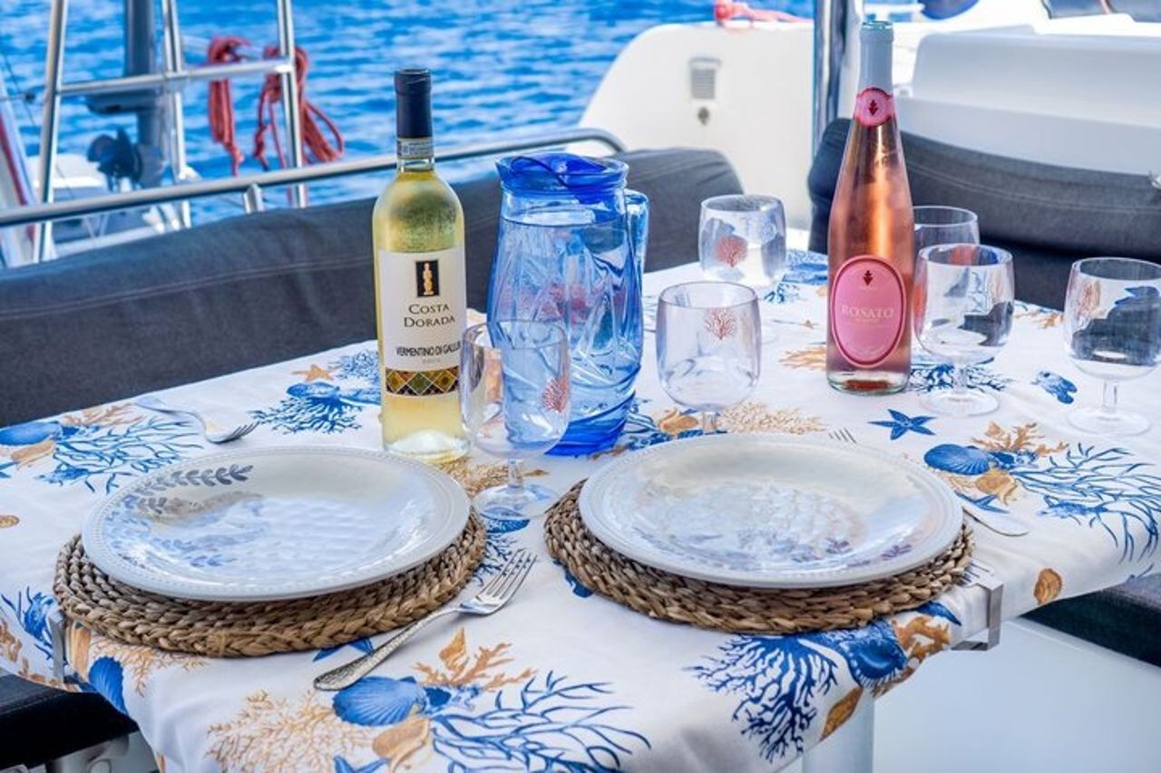 Tour in catamarano Arcipelago Maddalena da Porto Cervo - Luxury 4 — 7