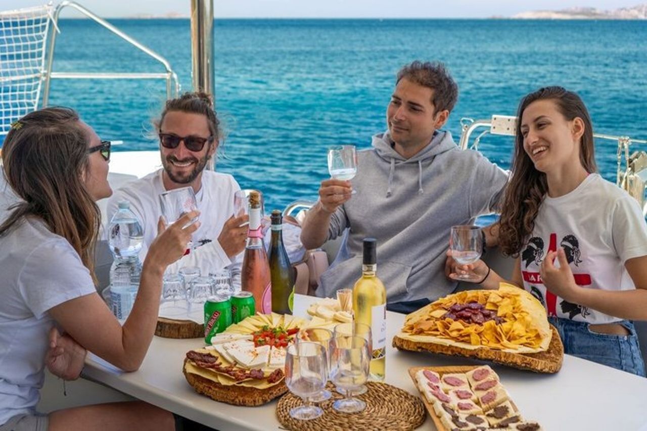 Tour in catamarano Arcipelago Maddalena da Porto Cervo - Luxury 4 — 2