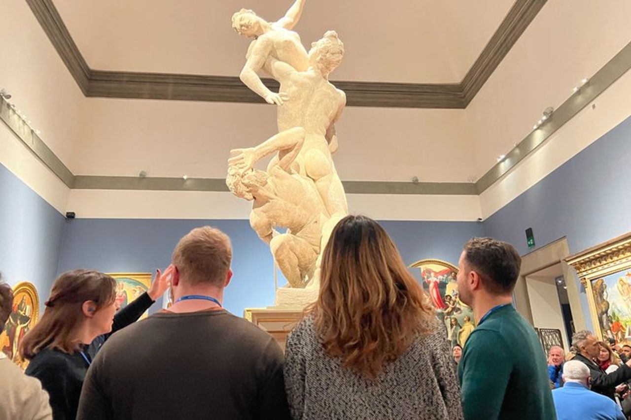 Visita guidata "salta la fila" all'Accademia: i segreti di David e oltre — 2
