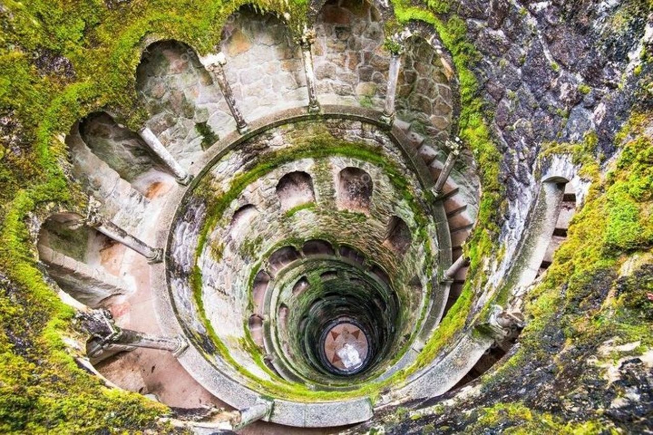 Da Lisbona per piccoli gruppi a Sintra, Pena, Regaleira, Cabo Roca, Cascais — 5