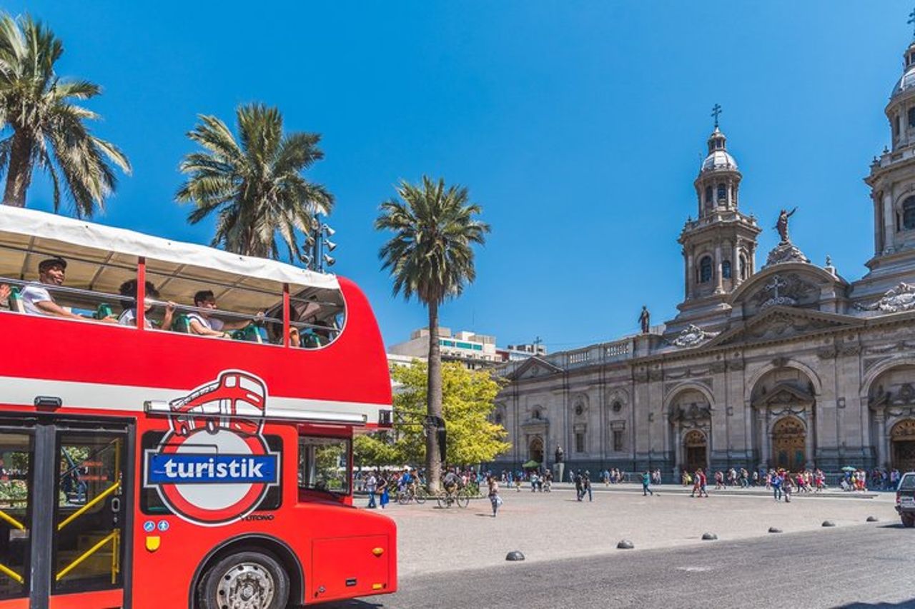 Scopri Santiago: autobus turistico, la collina di San Cristóbal e il vino. — 2