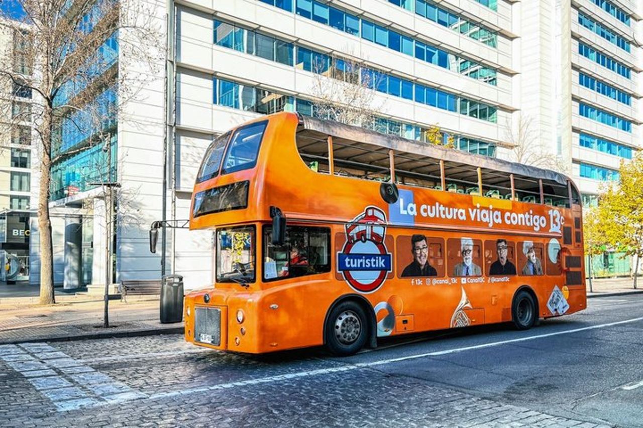 Scopri Santiago: autobus turistico, la collina di San Cristóbal e il vino. — 8