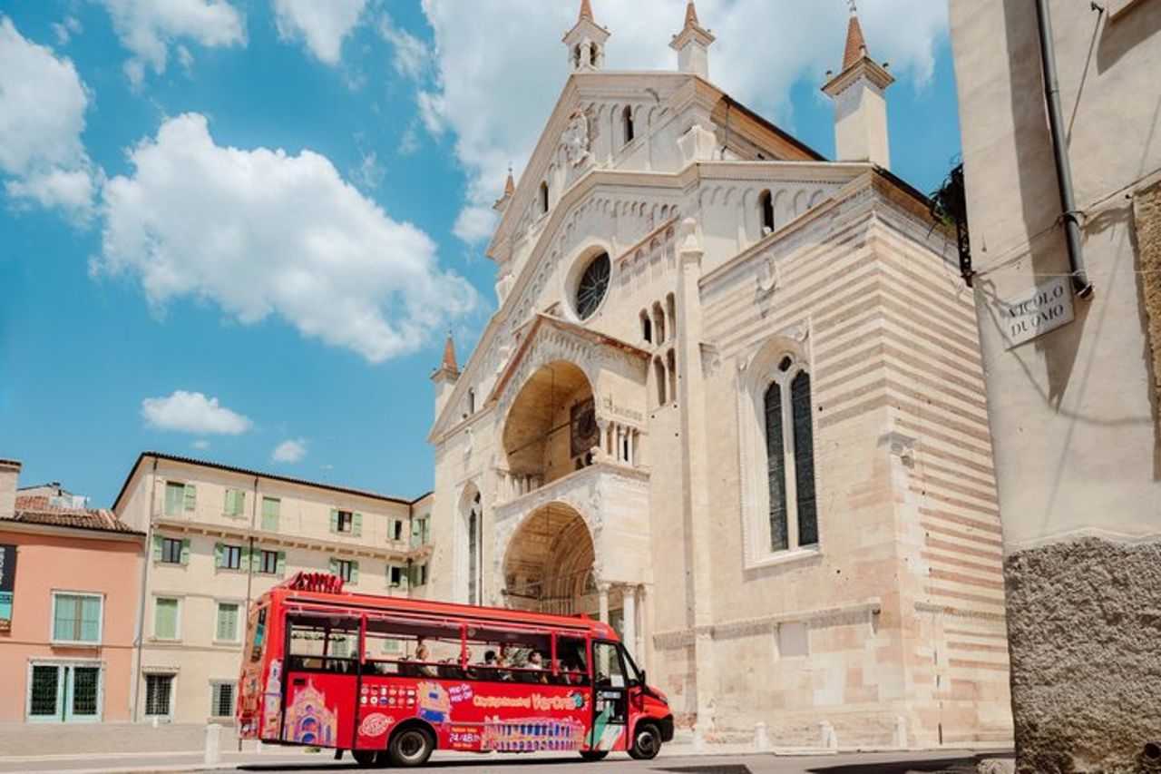Tour in autobus Hop-On Hop-Off di Verona — 3