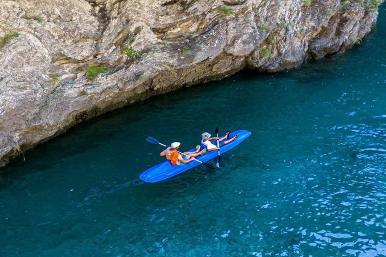 Fiume Shala e lago Komani - Gita di un giorno da Tirana / Durazzo / Scutari — 9