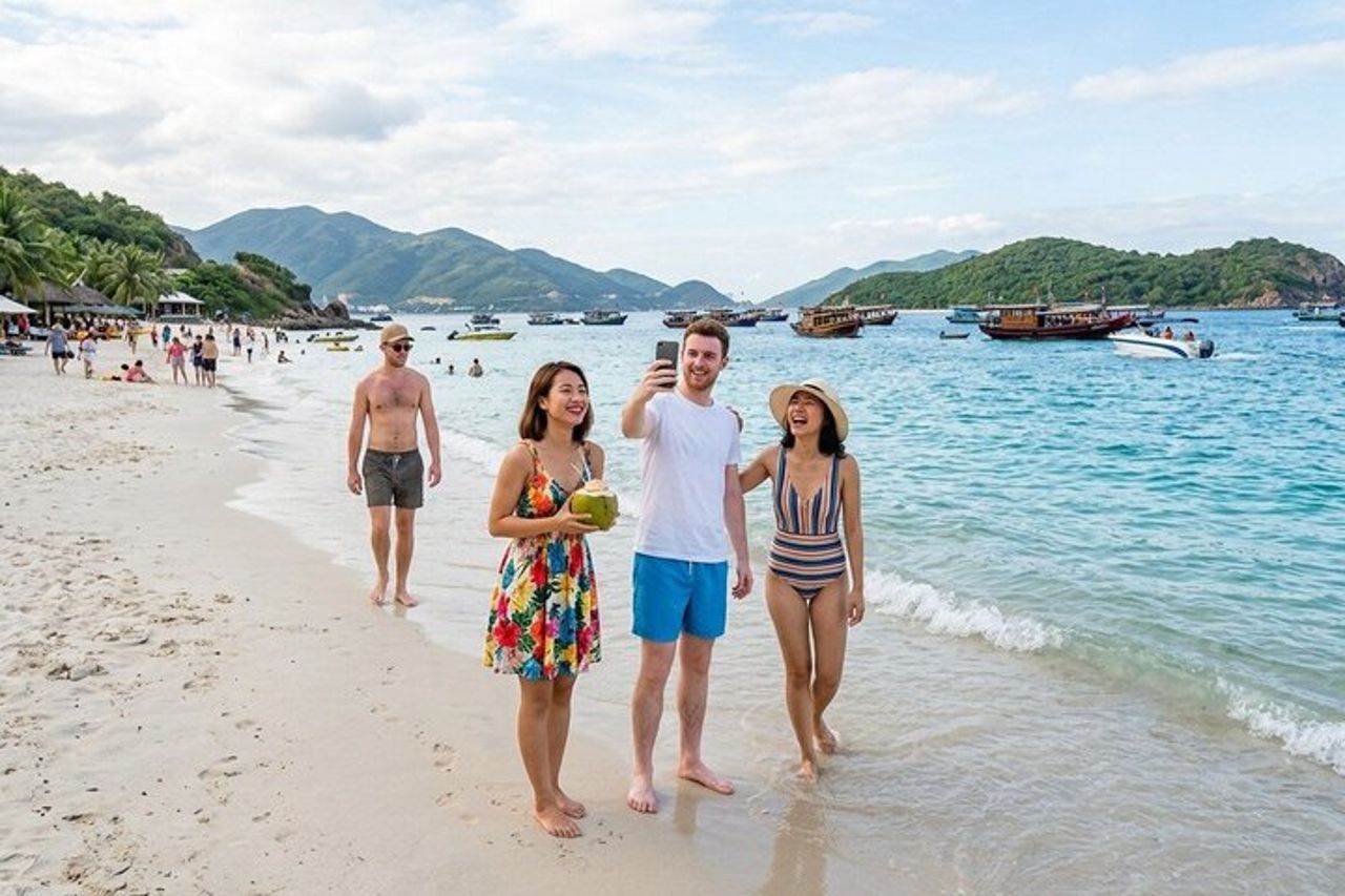 Nha Trang: tour dell'isola di Hon Mieu e Hon Tam con pranzo — 4