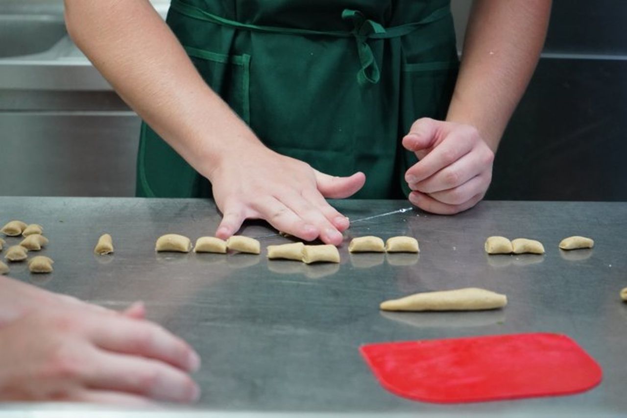 Cannoli siciliani e pasta In cucina con la chef Loredana — 7