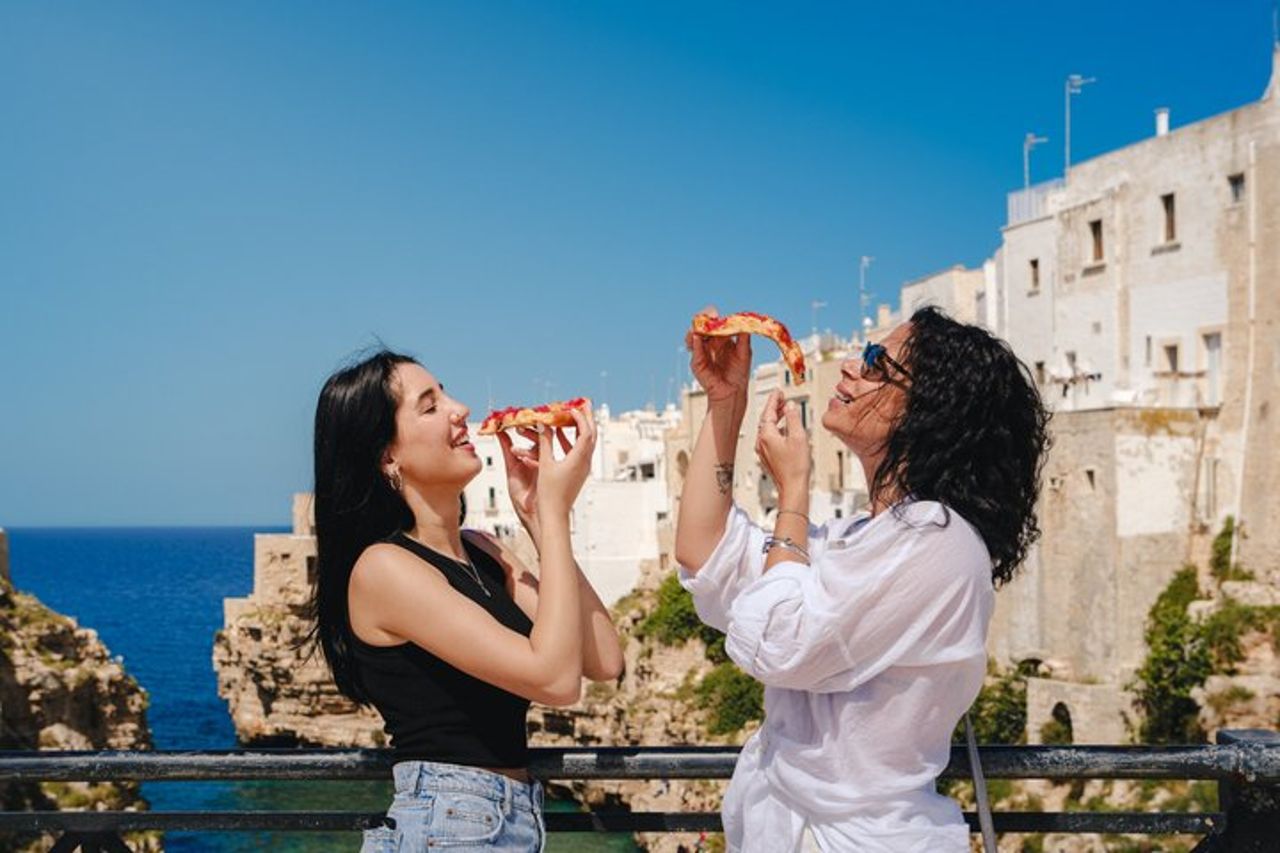 Da Monopoli Street Food Tour e tempo libero a Polignano a Mare