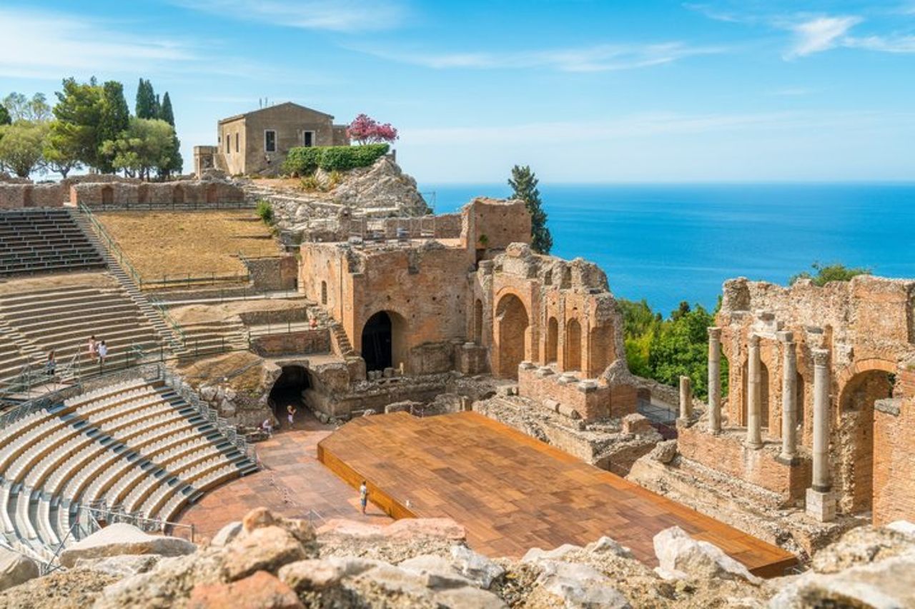 Tour Sicilia Cruise Friendly Taormina Savoca dal porto di Messina — 6