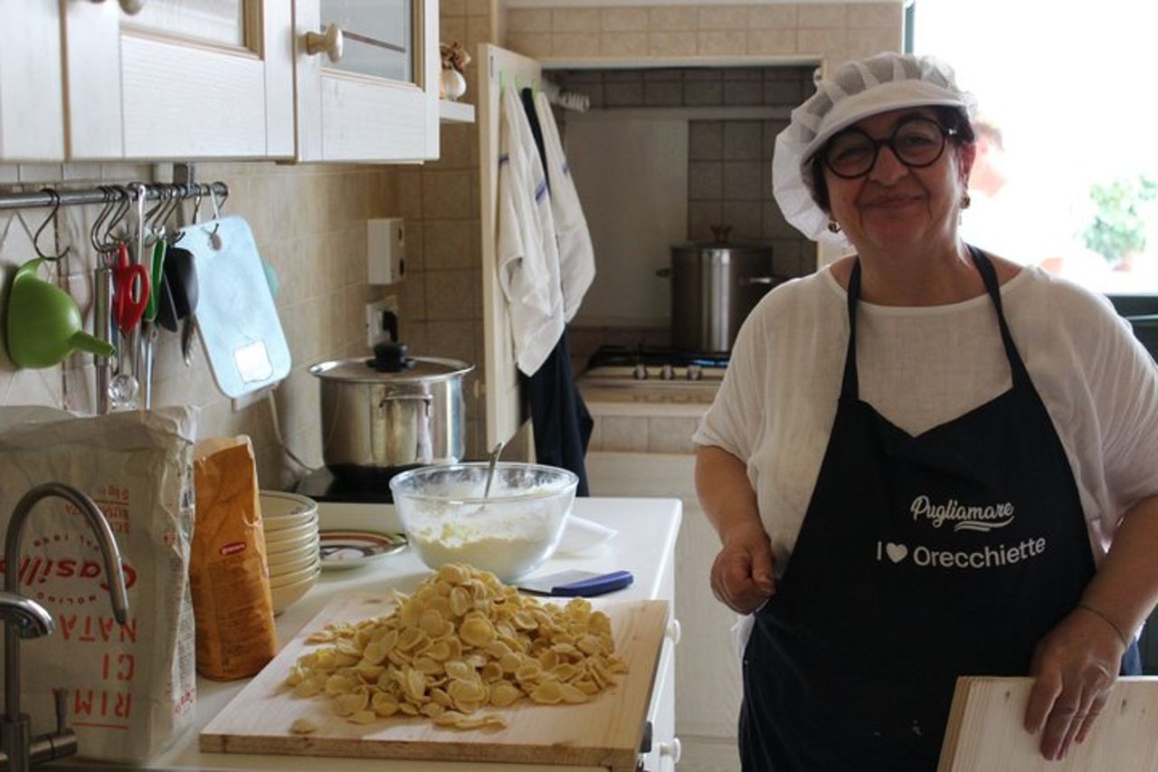 Monopoli Pasta Making Cooking Class con Bevanda — 7