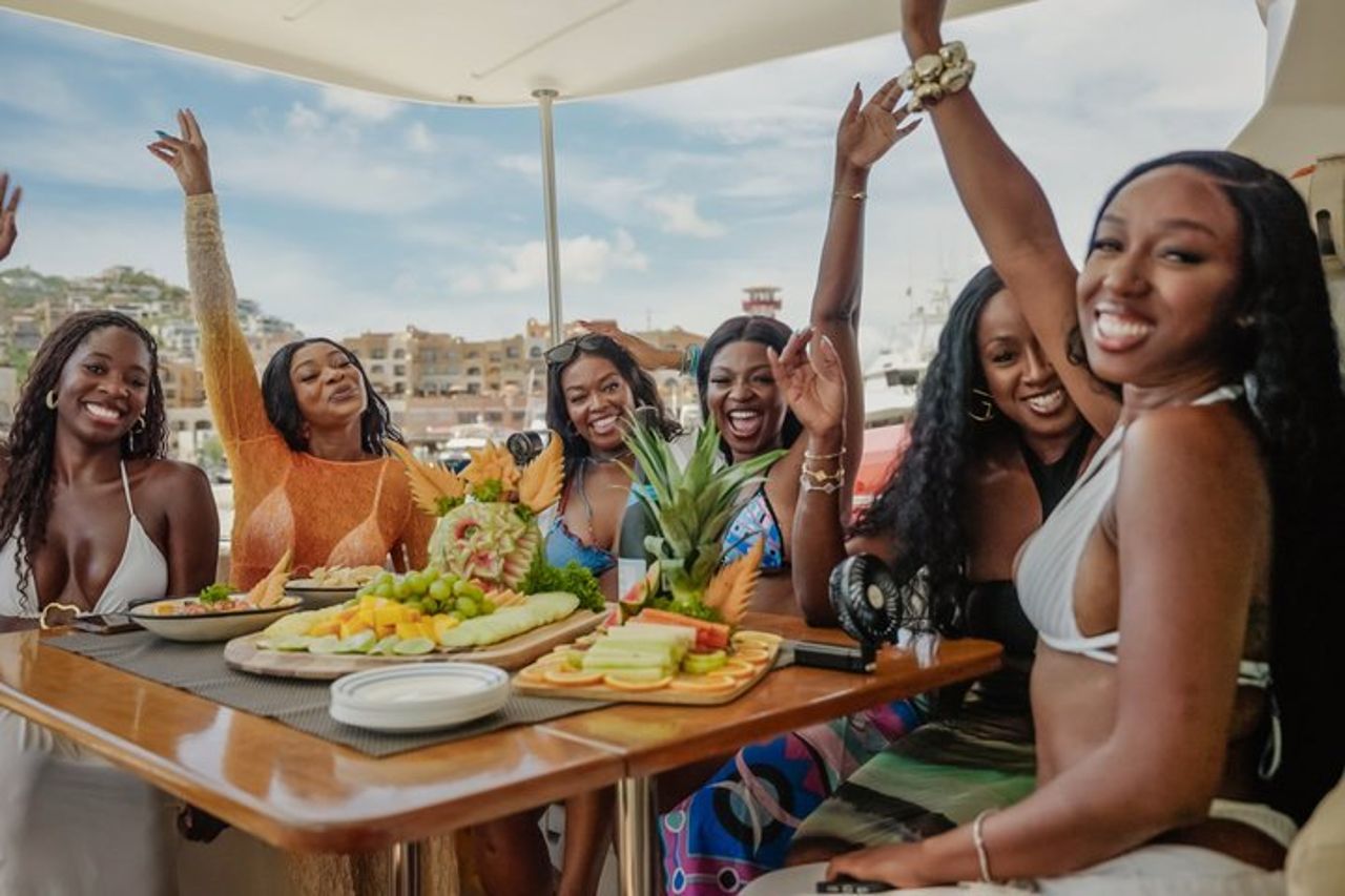 Catamarano privato Yacht Cabo All-Inclusive Cibo e Open Bar — 2