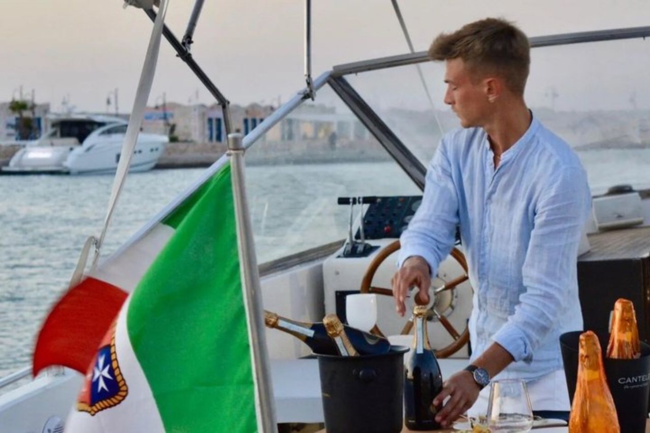 Escursione in yacht del Gargano da Vieste con aperitivo e skipper — 7