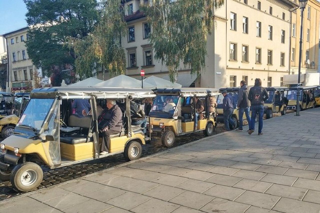 Tour attraverso il quartiere Kazimierz in Golf Cart con il Museo di Schindler a Cracovia — 3