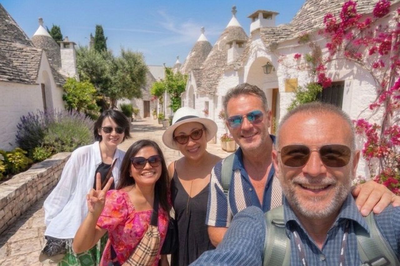 Da Lecce: Alberobello, Locorot, Ostuni, guided tour & Brunch — 2