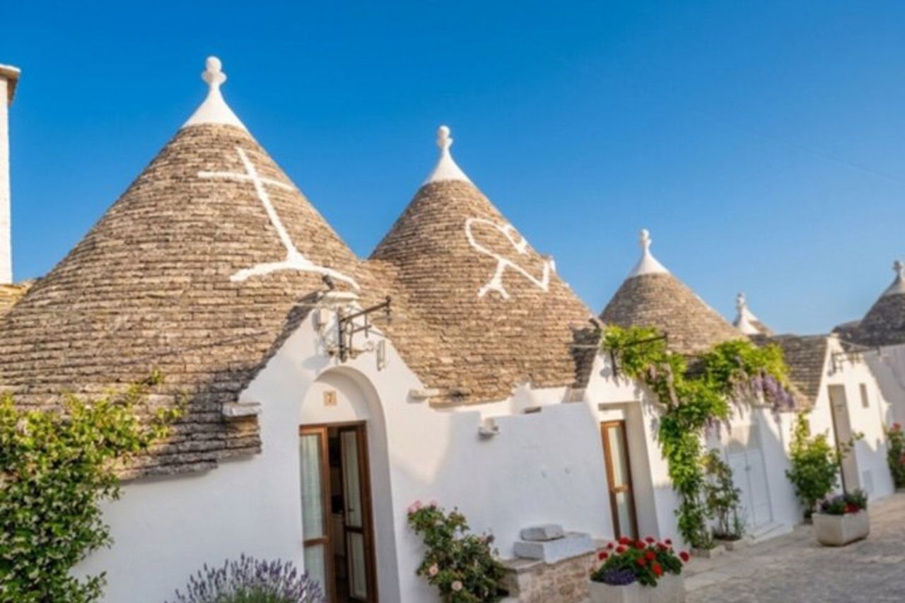 Da Lecce: Alberobello, Locorot, Ostuni, guided tour & Brunch — 5