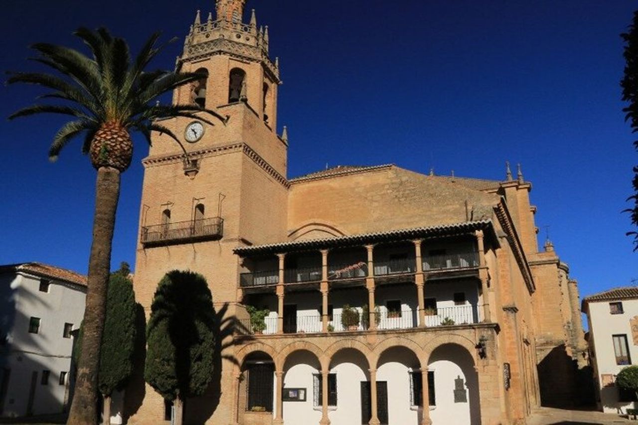 Tour privato di Ronda e Setenil de las Bodegas Porto di Malaga — 6