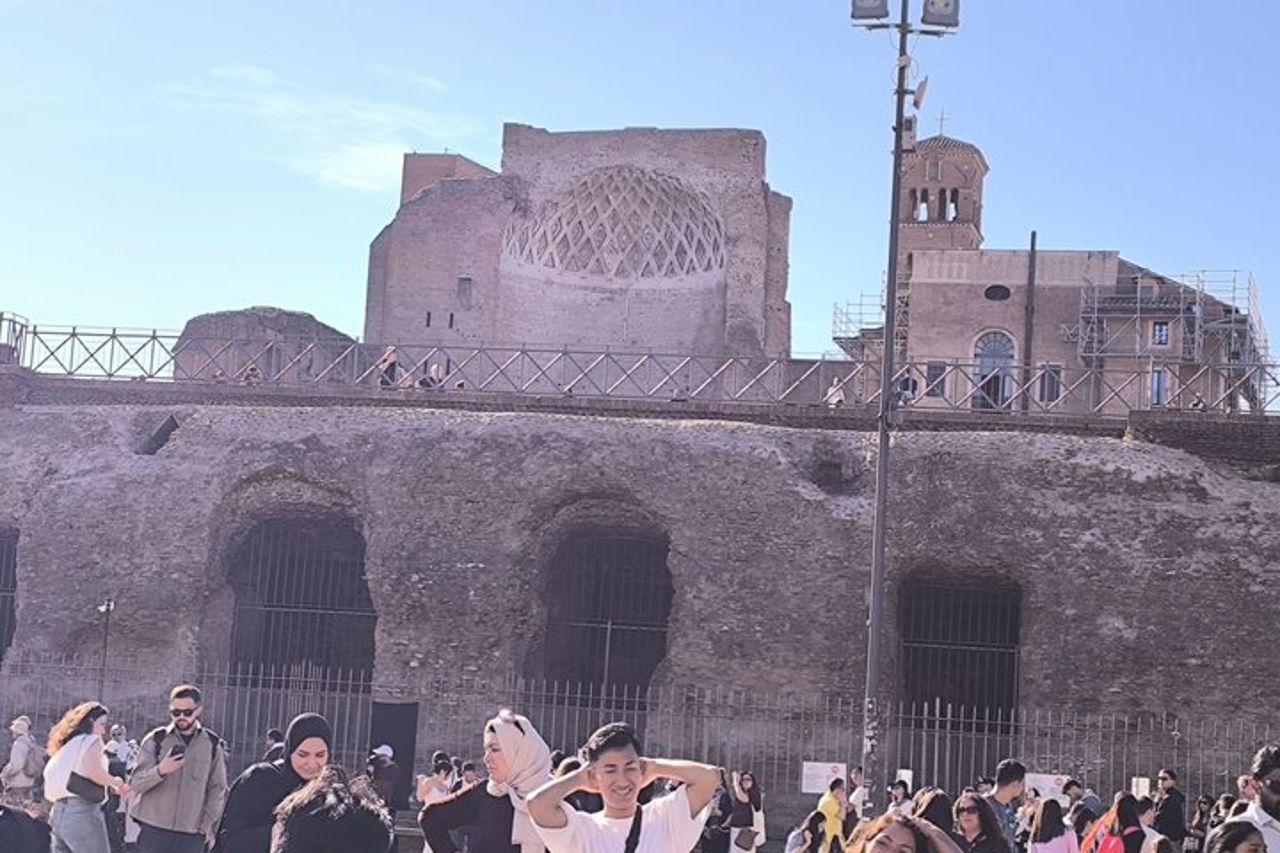 Fontana di Trevi e gemme nascoste — 5