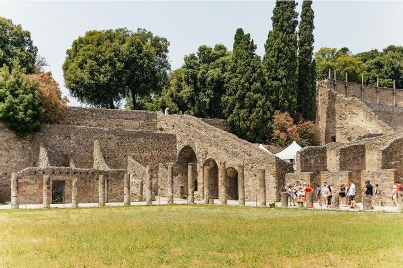 Escursione di un giorno a Pompei, Costiera Amalfitana e Positano da Roma — 7