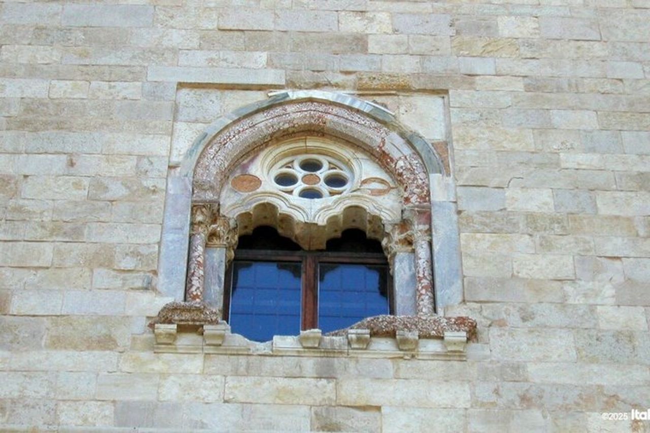 Tour privato di Castel del Monte: l'iconico castello ottagonale d'Italia — 6