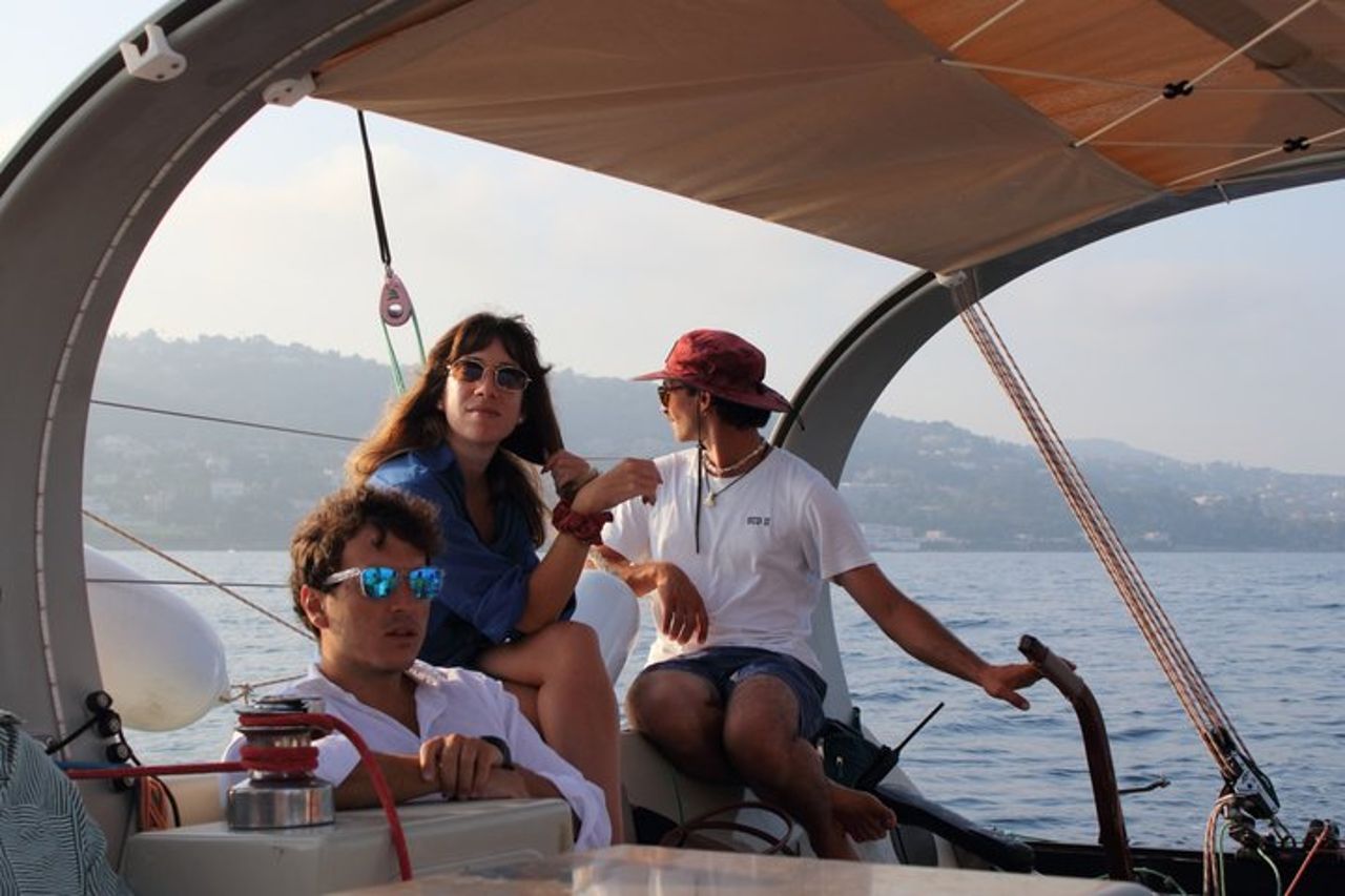 Antibes: scopri l'arte della vela in una crociera panoramica — 2
