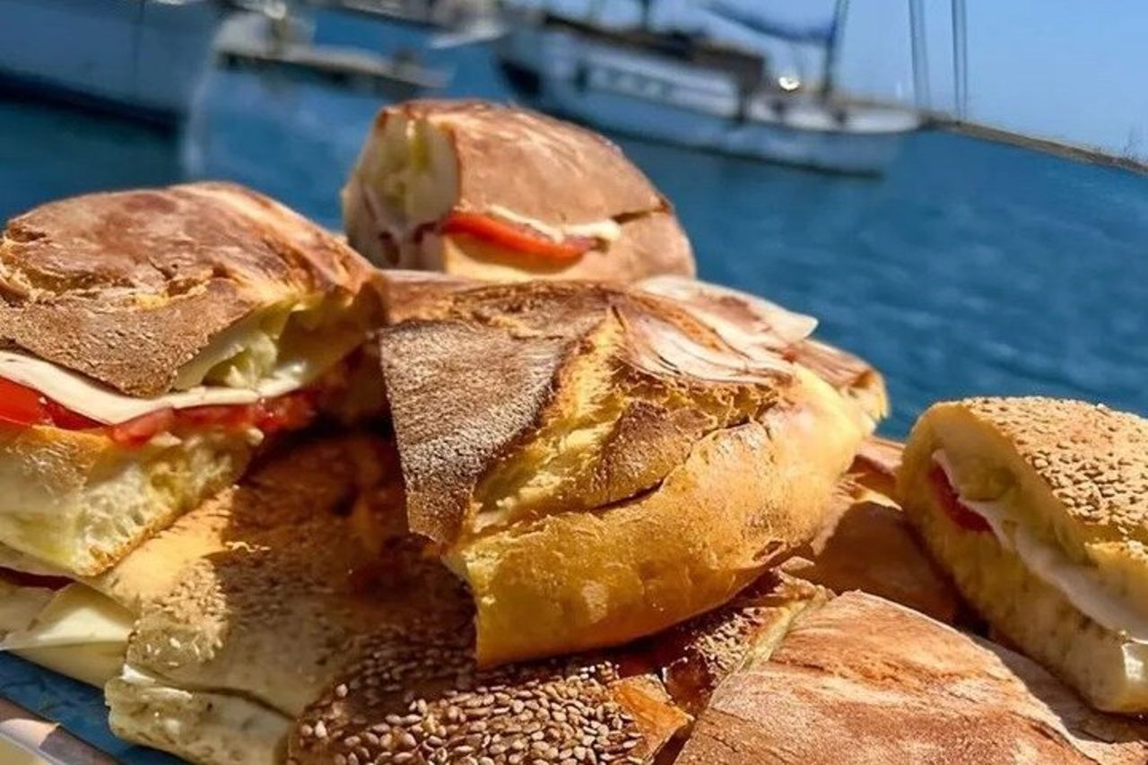 Tour in barca a San Vito Lo Capo tra relax e mare e aperitivo — 5