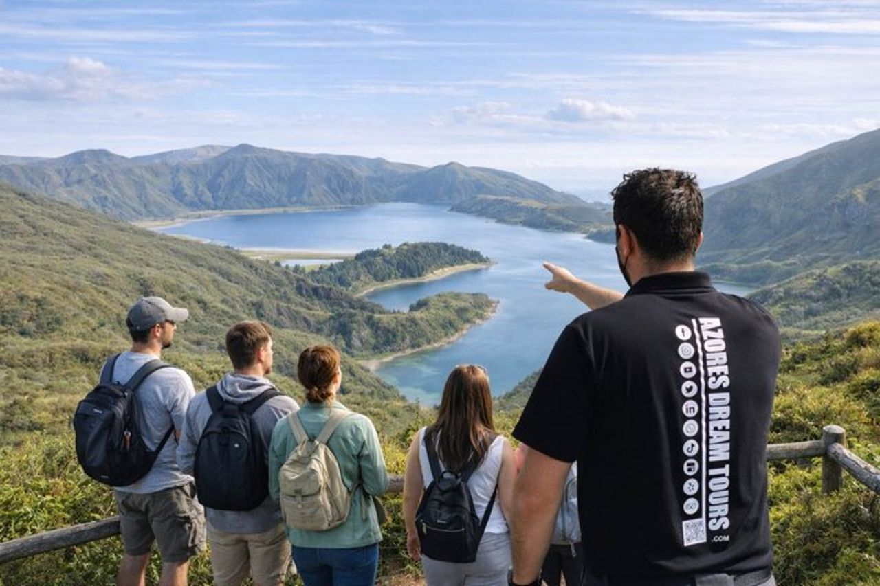 Tour di un'intera giornata Sete Cidades e Lagoa do Fogo con pranzo