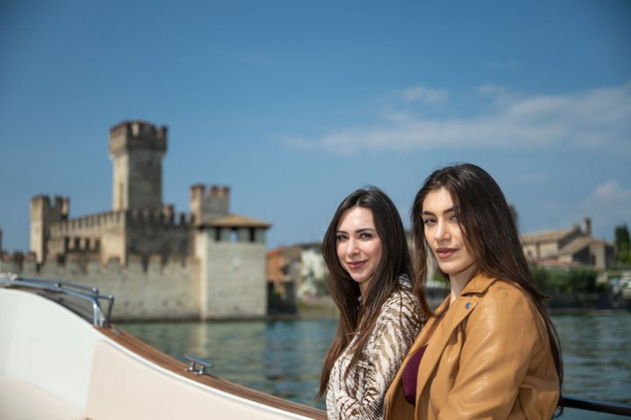 Tour Romantico Privato In Motoscafo Da Sirmione — 2