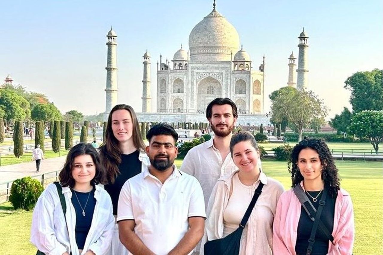 Tour di un giorno di Agra con Taj Mahal e Forte di Agra — 2