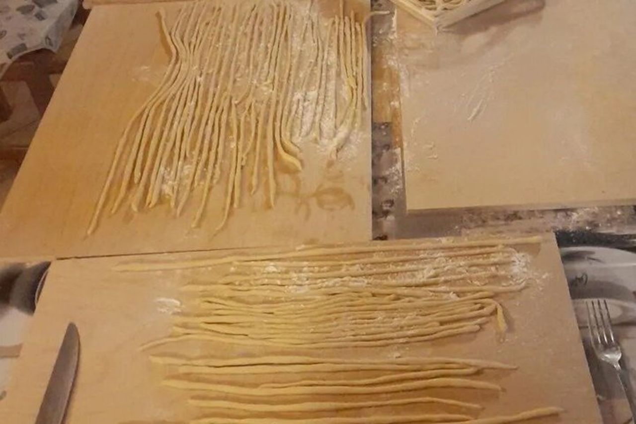 Esperienza culinaria a casa di un locale a Cortona con Show Cooking — 3
