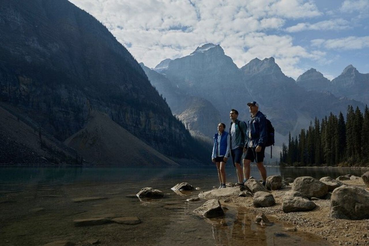 Lake Louise, Moraine Lake, Johnston Canyon @ Banff, Canmore, California — 4