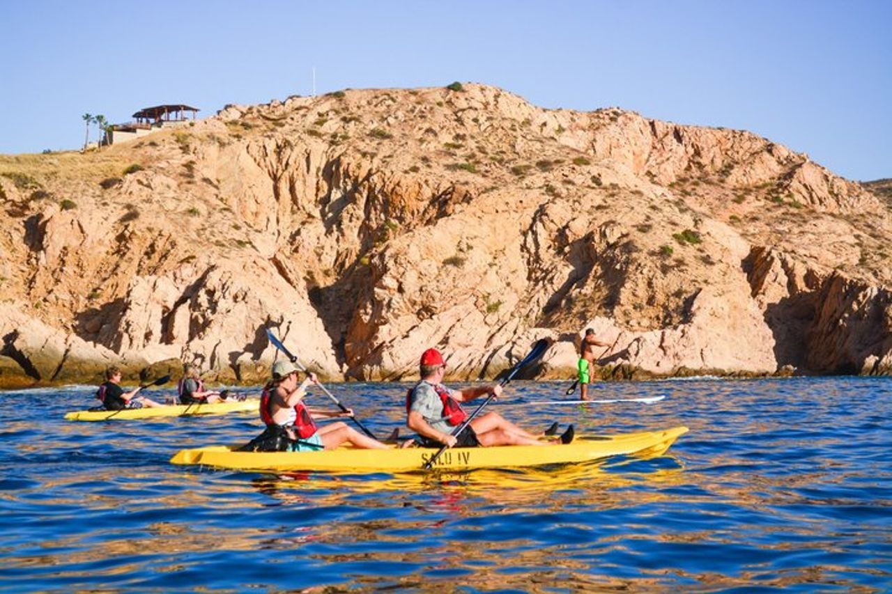 Kayak privato con fondo in vetro e snorkeling alle due baie — 4