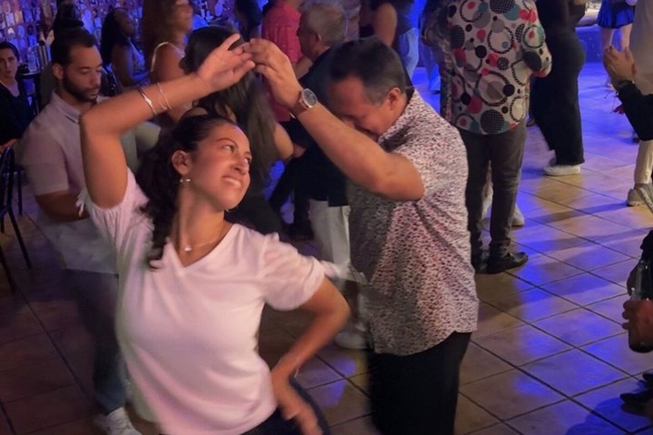 Salsa Dancing Night Out a San Juan — 4