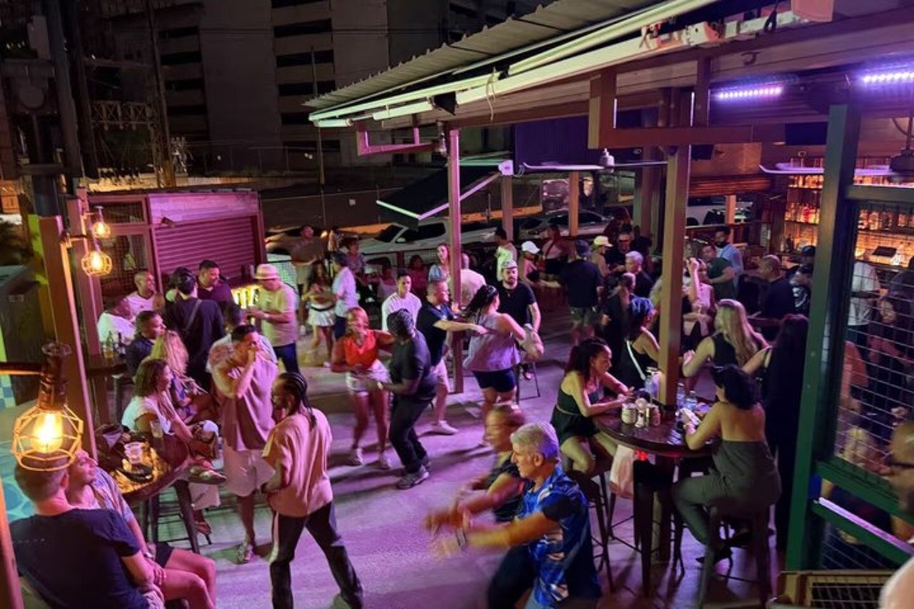 Salsa Dancing Night Out a San Juan — 2