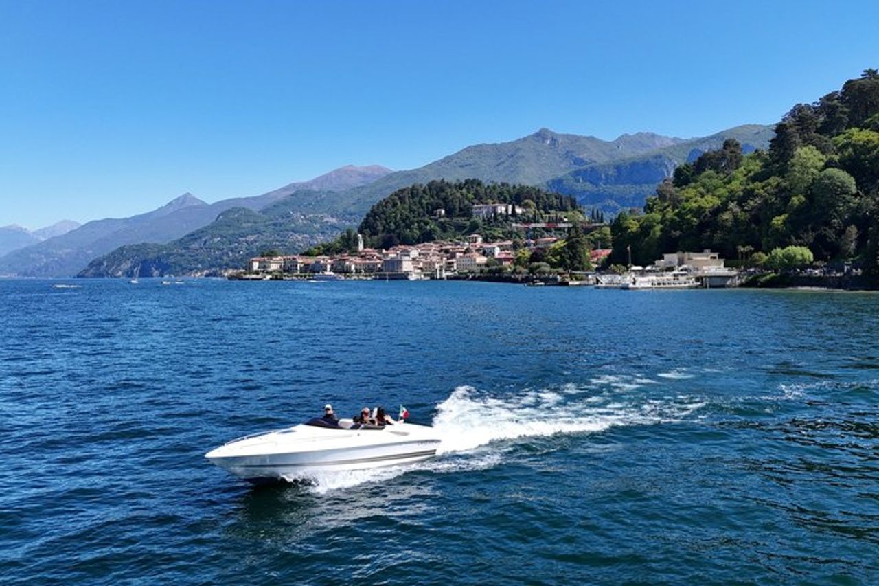 Tour in barca di 2 ore sul Lago di Como con ville e gemme esclusive — 5
