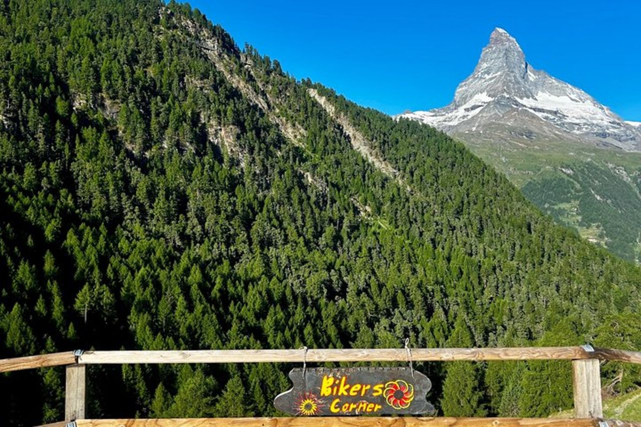 Facile passeggiata sul Cervino e storie nascoste di Zermatt — 5