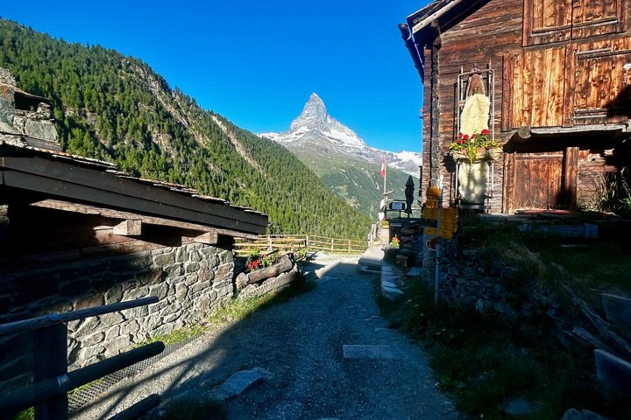 Facile passeggiata sul Cervino e storie nascoste di Zermatt — 6