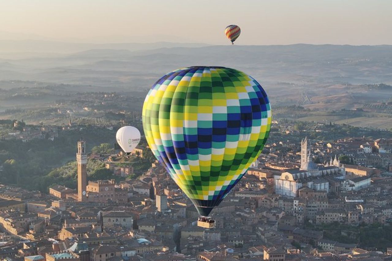 Volo in mongolfiera sulla Toscana da Siena — 4