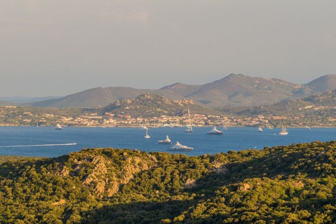 Tour privato della Costa Smeralda Porto Cervo e spiagge panoramiche — 3