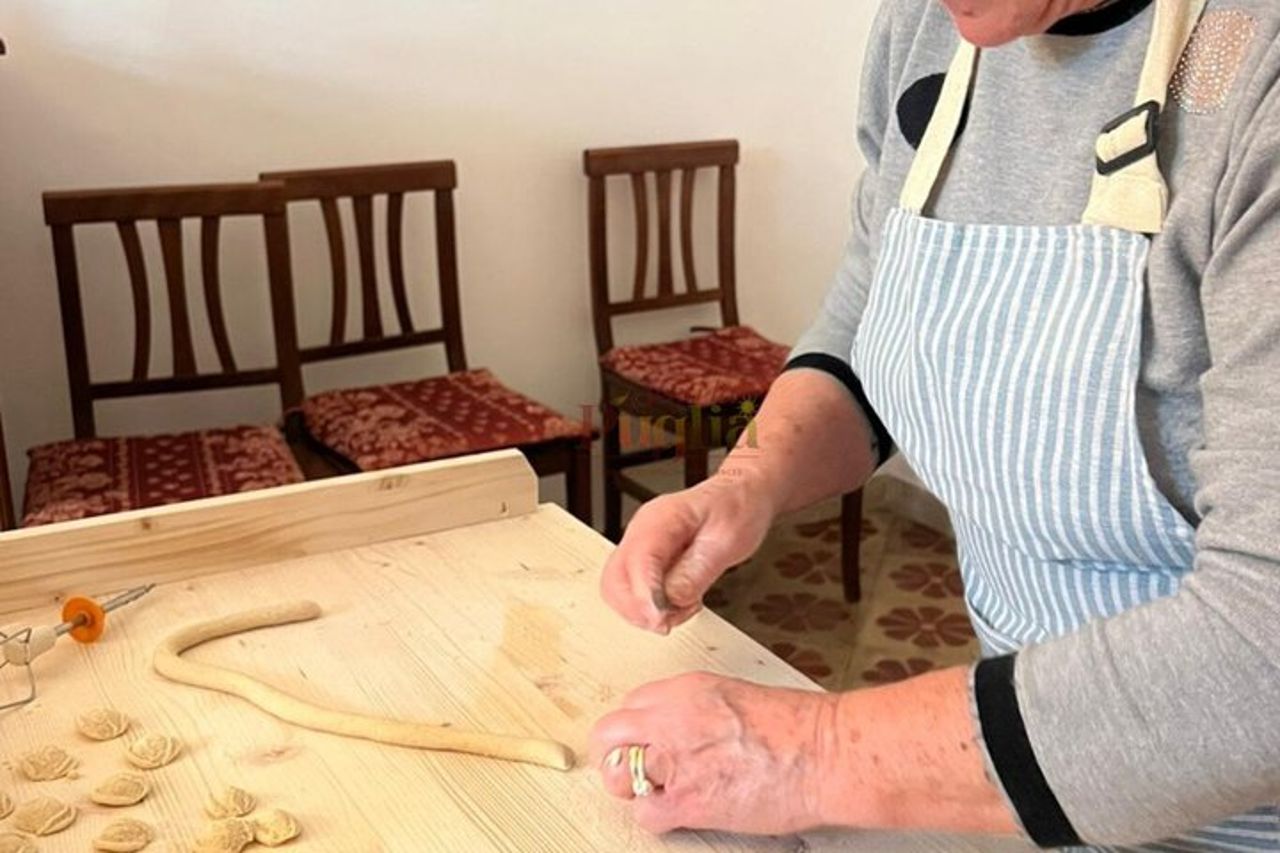 Orecchiette Cooking Class con Cena Pugliese e Vino — 3
