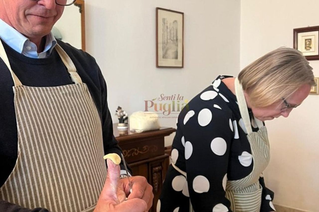 Orecchiette Cooking Class con Cena Pugliese e Vino — 7