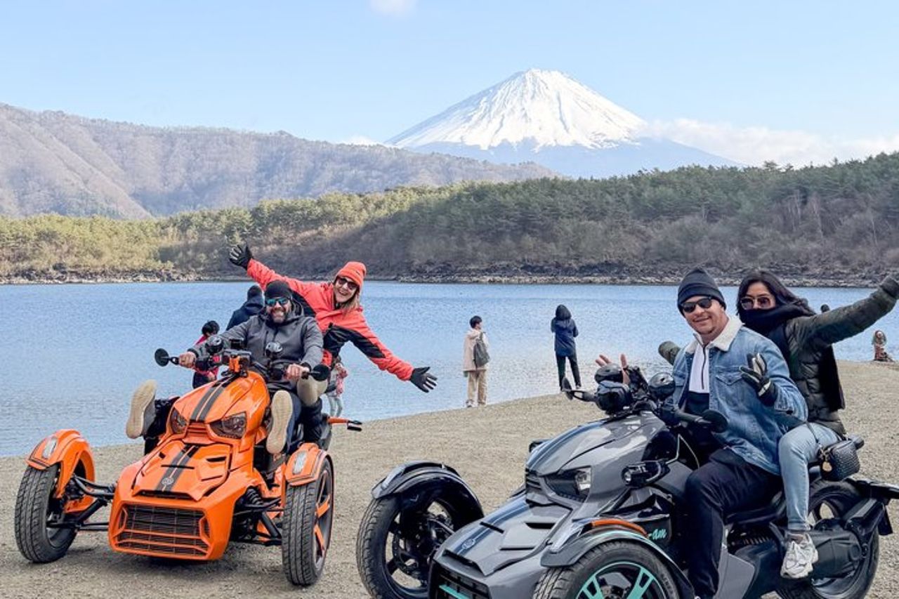 Tour panoramico di 2 ore sul Monte Fuji nel lago Kawaguchiko — 3