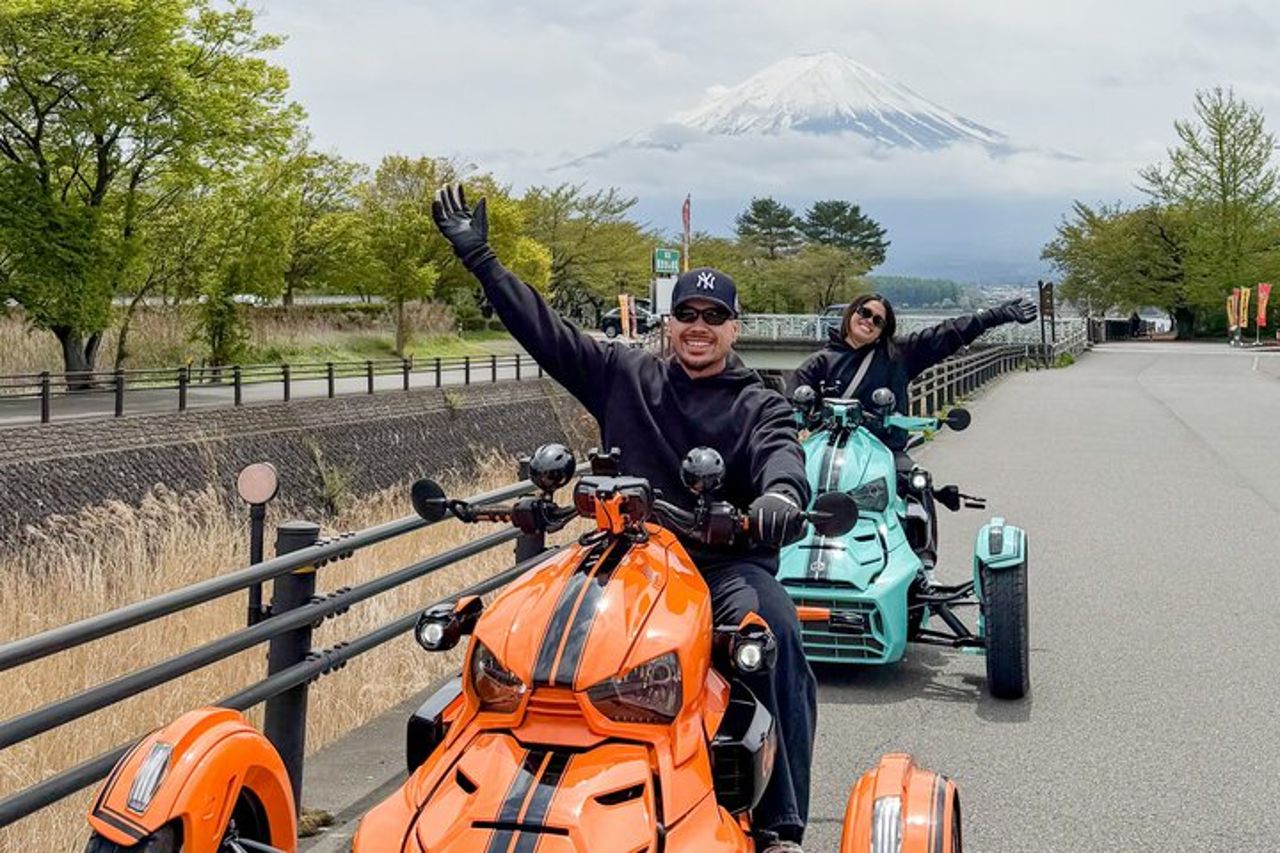 Tour panoramico di 2 ore sul Monte Fuji nel lago Kawaguchiko — 9