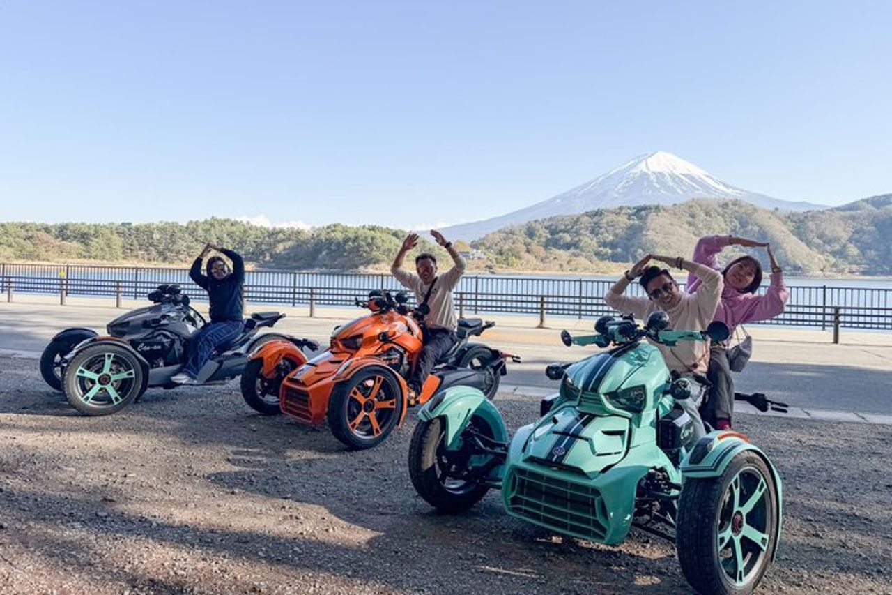 Tour panoramico di 2 ore sul Monte Fuji nel lago Kawaguchiko — 4